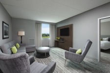 Hartford/Windsor Marriott Unveils “Marriott Modern” Hotel Renovations