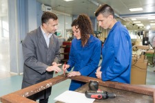 Windsor Students Seek Summer Jobs